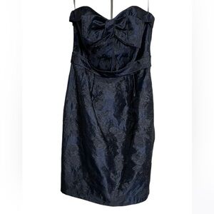 Vera Wang White Navy Black Bow Bodice Strapless Form Dress 6